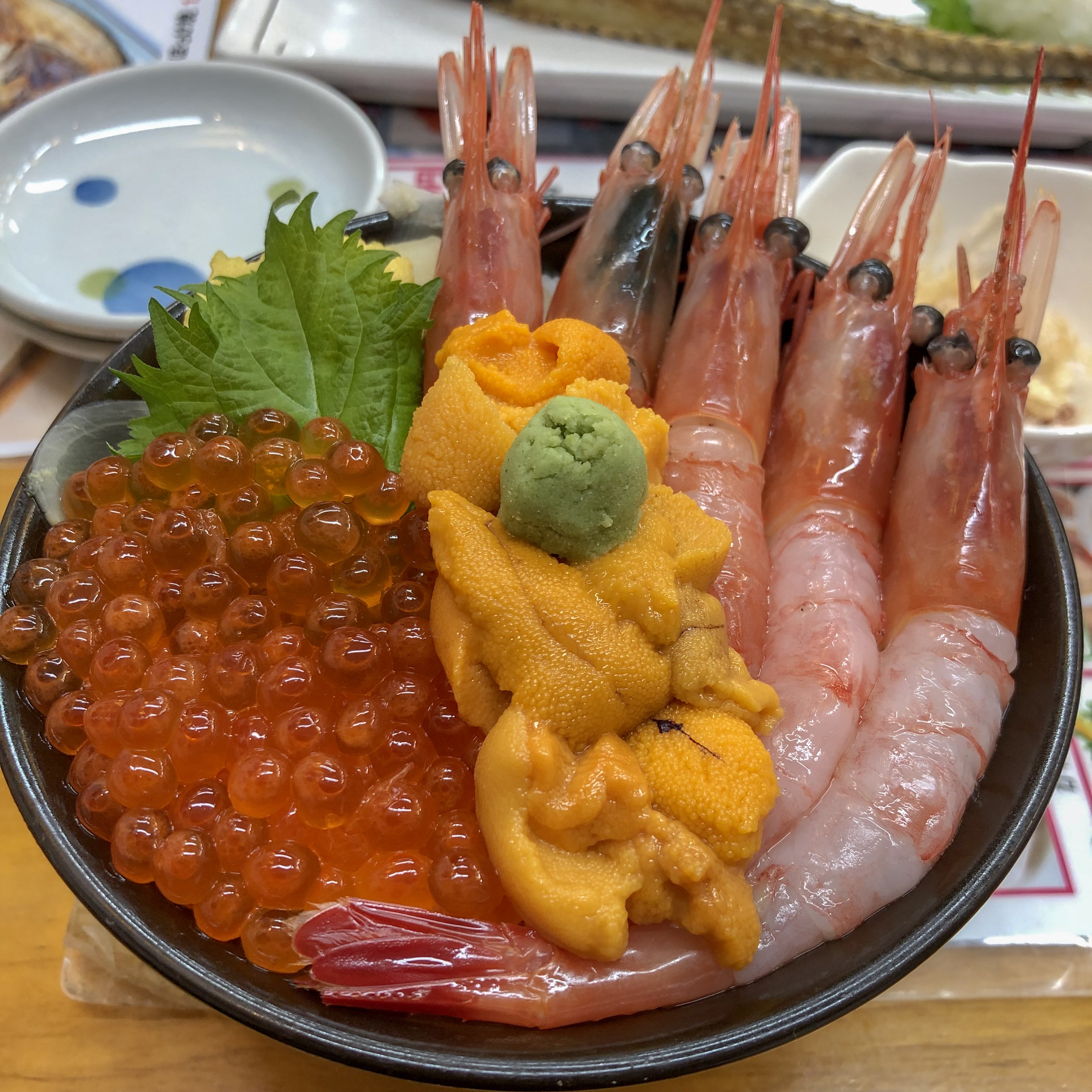 【北海道グルメ】どんぶり屋 滝波食堂の海鮮丼を食べてきた！お得情報もあるよ【小樽】